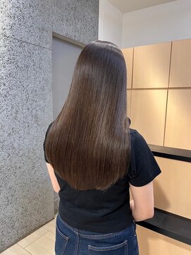 ビームズ ヘアー ブラン(Bee ms HAIR Blanc+) サラツヤロングベージュカラーブリーチしない透明感カラー