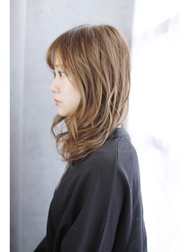 シュシュット(chouchoute) メルティカラー髪質改善ウェーブミディアム似合わせカット/168