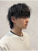 ツイスパ×縦落ちメンズパーマで個性を演出◎トレンドヘア
