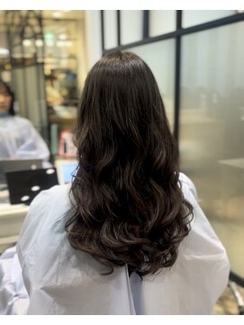 ザザ シンジュク(ZA/ZA shinjuku) コテ巻き風デジタルパーマ