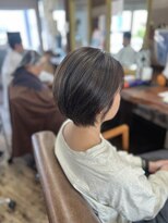 アート(art) 大人ショ-ト×白髪ぼかしハイライト