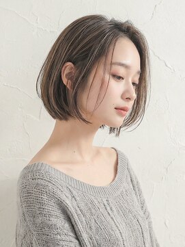 アンダーバーホワイト(_WHITE) 透け感ボブ×シアーベージュ