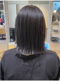 透明感ぱつっとロブ