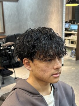 ザ クラン バイ ヘッドライト 仙台長町店(THE CLAN by HEADLIGHT) 【パーマかけてすぐ落ちる方はお勧め】強め波巻スパイラル