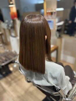 ミツマル SEDA店(MITSUMARU)の写真/大人女性にマストなダメージ、エイジングに特化したトリートメントでナチュラルなストレートヘアが実現。