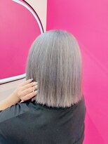 ロサ ファイブヘアー(Rosa..5Hair) シルバーグレー