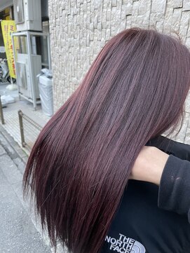 シダ(sida SAIIN) 韓国風20代30代艶髪ミディアム