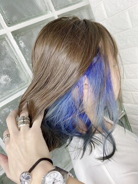 ロア 中目黒(loa) レイヤーロング/グレーベージュ/黒髪/前髪パーマ[中目黒]