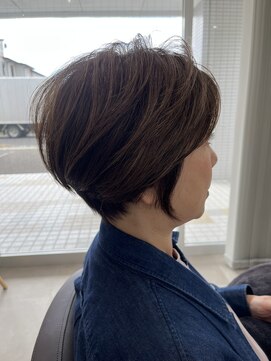 イートンクロップガーデン(Eton Crop Garden) itou【白髪ぼかしスタイル】ショートスタイル