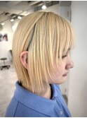 フェイスレイヤー 切りっぱなしミニボブ