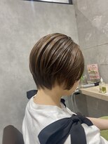 トマト(TOMTO)&nbsp;【RYOHEI】耳掛けショート_ショートボブ_オリーブベージュ