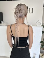 オル('olu)&nbsp;ホワイトラベンダーアレンジstyle