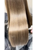 ララルーモ 渋谷公園通り店(LaLarOomo)&nbsp;大人女性30代40代向けさらさらストレート