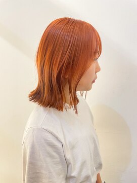 ネオリーブアイム 横浜西口店(Neolive aim) 濃いめオレンジで色持ちよく、切りっぱなしとも相性抜群【成田】