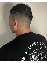 マスカリ(muscali)&nbsp;【原田】スキンフェード　メンズカット　黒髪　短髪