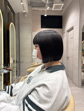 ロンドグロワール 大宮(Lond Gloire) イメチェン外ハネボブ美髪ワイドバングミディアム縮毛矯正ボブ