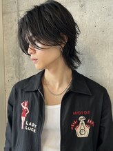 【ヘア＃４】20代の大人男性におすすめ！雰囲気のあるアンニュイな色気が何よりも欲しい方はレイヤーで。