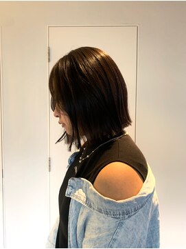 チル(chill) 朝アイロンいらず！乾かすだけでまとまるストレート