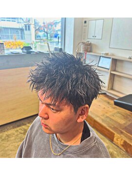 トレイル(Trail) スパイキーショート