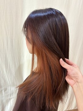 ココカラヘアー ニコ(cococara hair nico) インナーカラー/イヤリングカラー/オレンジ/艶髪