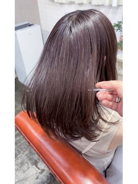 シック(Chic) 新色ペールカプチーノブラウニーベージュ☆彡
