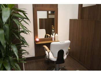 えむHAIRandFACE SALON
