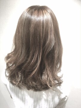ヘアーデザイン シュシュ(hair design Chou Chou by Yone) ☆ＣｈｏｕＣｈｏｕ☆大人かわいい3Ｄグレージュカラー