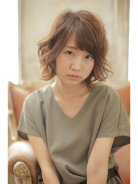 ミューク(mjuk) 外ハネフェミニンボブ