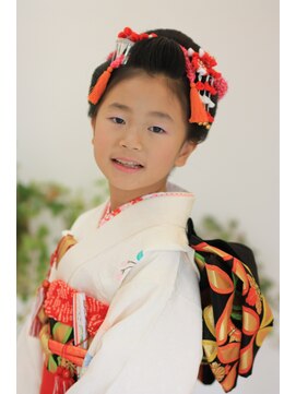 アールザビビット(R The Bibitto) 【七五三】七歳