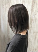 『estrela』グレージュハンサムボブ