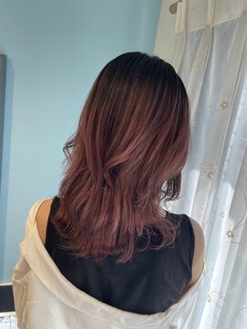 リア(Lia) ピンクグラデーションカラー