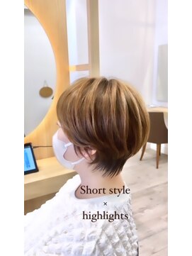 ヘアアンドフェイス サクラインターナショナル(hair&face sakura international) 丸みショートヘア
