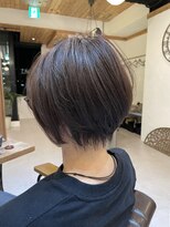 チリンバイロストシティー(Chillin by LOSTCITY)&nbsp;ショートボブ髪質改善白髪ぼかしハイライトインナーカラー
