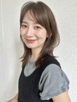 ガーデン オオタカノモリ(garden otakanomori) インナーグレージュ×小顔前髪×くびれレイヤー×艶髪ミディb