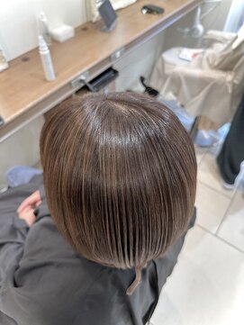 アッシュ 大泉学園店(Ash) 脱白髪染めハイライトカラー【Ash大泉学園 横山】