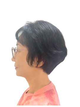 黄ぐまくん美容室 ショート レイヤー