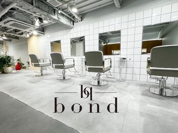 bond【ボンド】