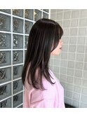 ほんのりレイヤーにブラウンカラーかわいいです^^