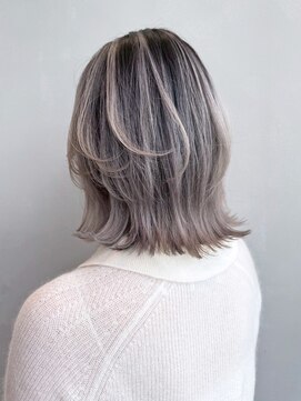 アルバム 銀座(ALBUM GINZA) ハイライトカラーブリーチミディアムくびれヘア_ba555953