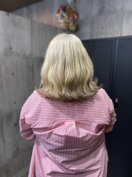 ヴェロニカ バイ ソル(Veronica by SOL) ホワイトベージュ×エンドカラー