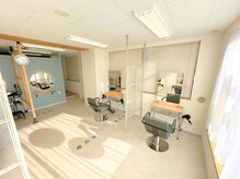 初めてでもほっとできる、明るく清潔な店内【古淵】