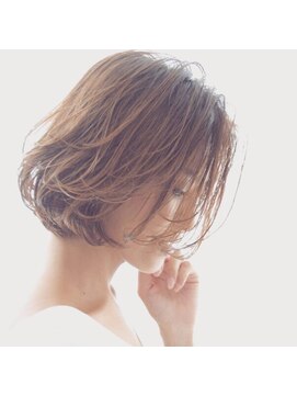 DAMANI 表参道 髪質改善/ヘッドスパ/ハイライト/白髪染め/白髪ぼかし/縮毛矯正 似合わせカット/ミディアムレイヤーカット[表参道駅]