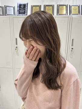 ジーナ 博多(Zina) 《Zina博多》ベージュカラー