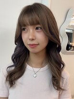 ユニバイリサ 天神大名店(uni by risa) ミルクティーベージュ 顔まわりレイヤー ヨシンモリ ロング