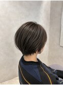 ショートボブ×アッシュカラー