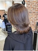 ハンサムショートレイヤーカットミルクティーベージュハイトーン