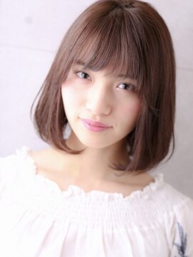 コム(com by neolive) 内巻きワンカールボブ