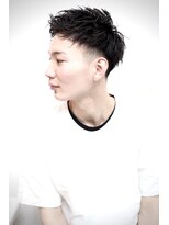 メリケンバーバーショップ コウベ(MERICAN BARBERSHOP KOBE)&nbsp;コンマヘアショートレイヤーかき上げパーマトランクスヘア