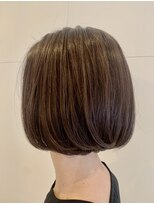 ニナル(Ninal)&nbsp;『ミルクティーベージュ  ×  切りっぱなしワンカールボブ☆』