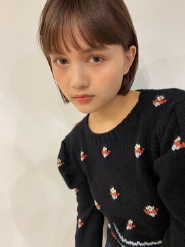 ソワ オモテサンドウ(SOIE OMOTESANDO) 【柳原】シンプルナチュラルなミニボブ